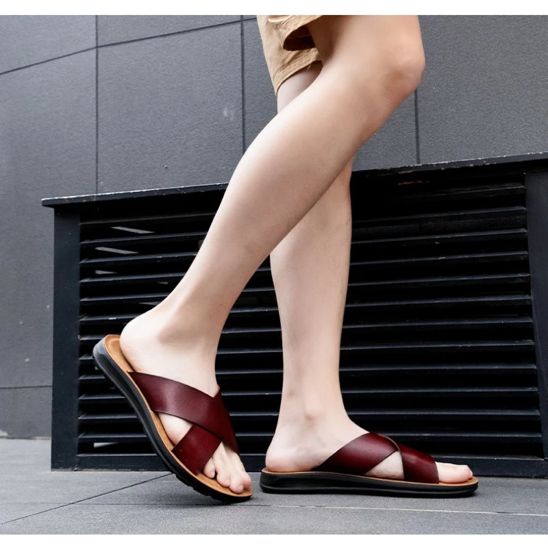 Women's Cross Strap Slide Sandals PU Leather Open Toe Flat Non-slip Casual Summer Beach Slippers for Women Men 2026
Women's Cross Strap Slide Sandals PU Leather Open Toe Flat Non-slip Casual Summer Beach Slippers for Women Men 2026