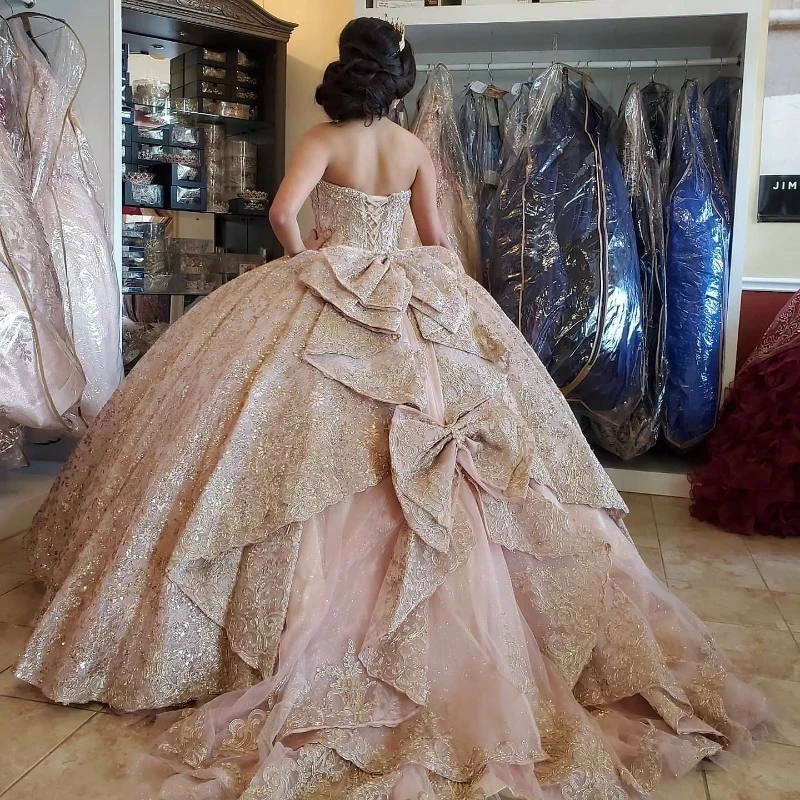 Pink Sequins Ball Gown Quinceanera Dress Tulle Gold Appliques Flowers Bow Beads Off Shoulder Sweet 15 16 Birthday Party Formal
Pink Sequins Ball Gown Quinceanera Dress Tulle Gold Appliques Flowers Bow Beads Off Shoulder Sweet 15 16 Birthday Party Formal