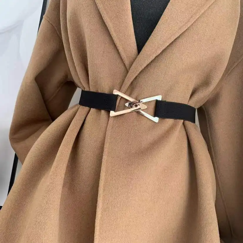Rectangular alloy buckle elastic elastic belt women's summer wide waist cover fashion
Rectangular alloy buckle elastic elastic belt women's summer wide waist cover fashion