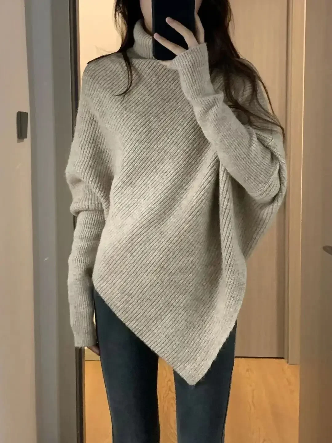 Women's Knit Sweater Loose Irregular Turtleneck Khaki Ladies Pullovers Korean Fashion Aesthetic Casual Offers Autumn Style Light
Women's Knit Sweater Loose Irregular Turtleneck Khaki Ladies Pullovers Korean Fashion Aesthetic Casual Offers Autumn Style Light