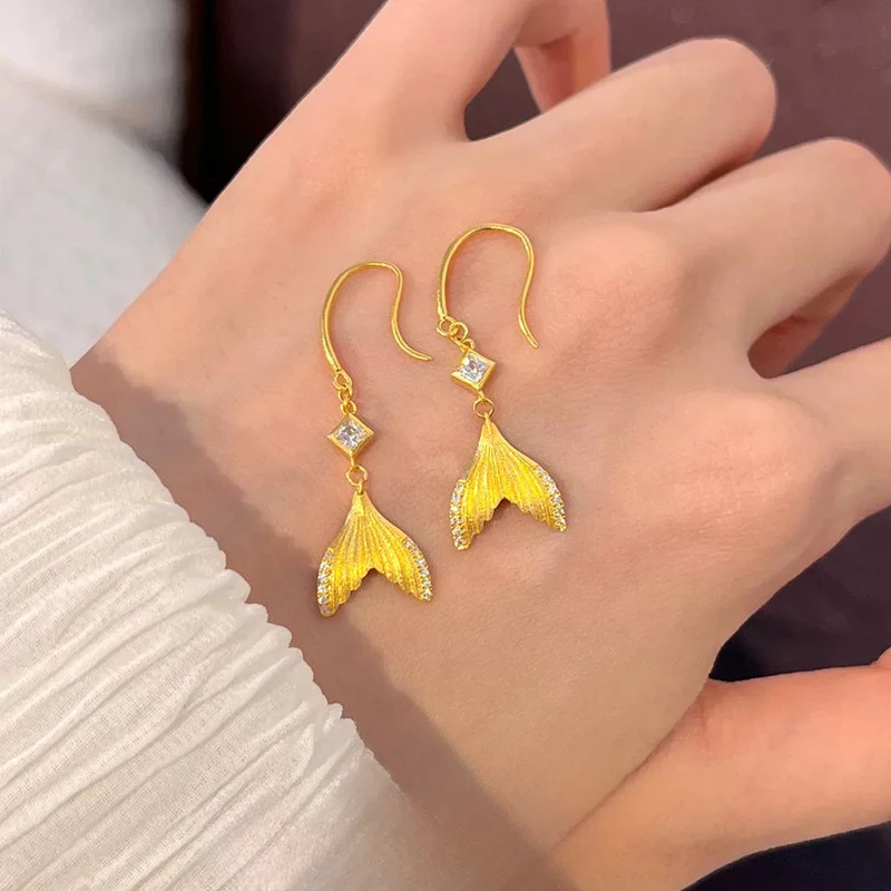 Luxury 100% Real 24K Gold Fish Tail Ancient Craft Diamond Dot Earrings, Moissanite 999 Gold Studs, Young & Exquisite
Luxury 100% Real 24K Gold Fish Tail Ancient Craft Diamond Dot Earrings, Moissanite 999 Gold Studs, Young & Exquisite
