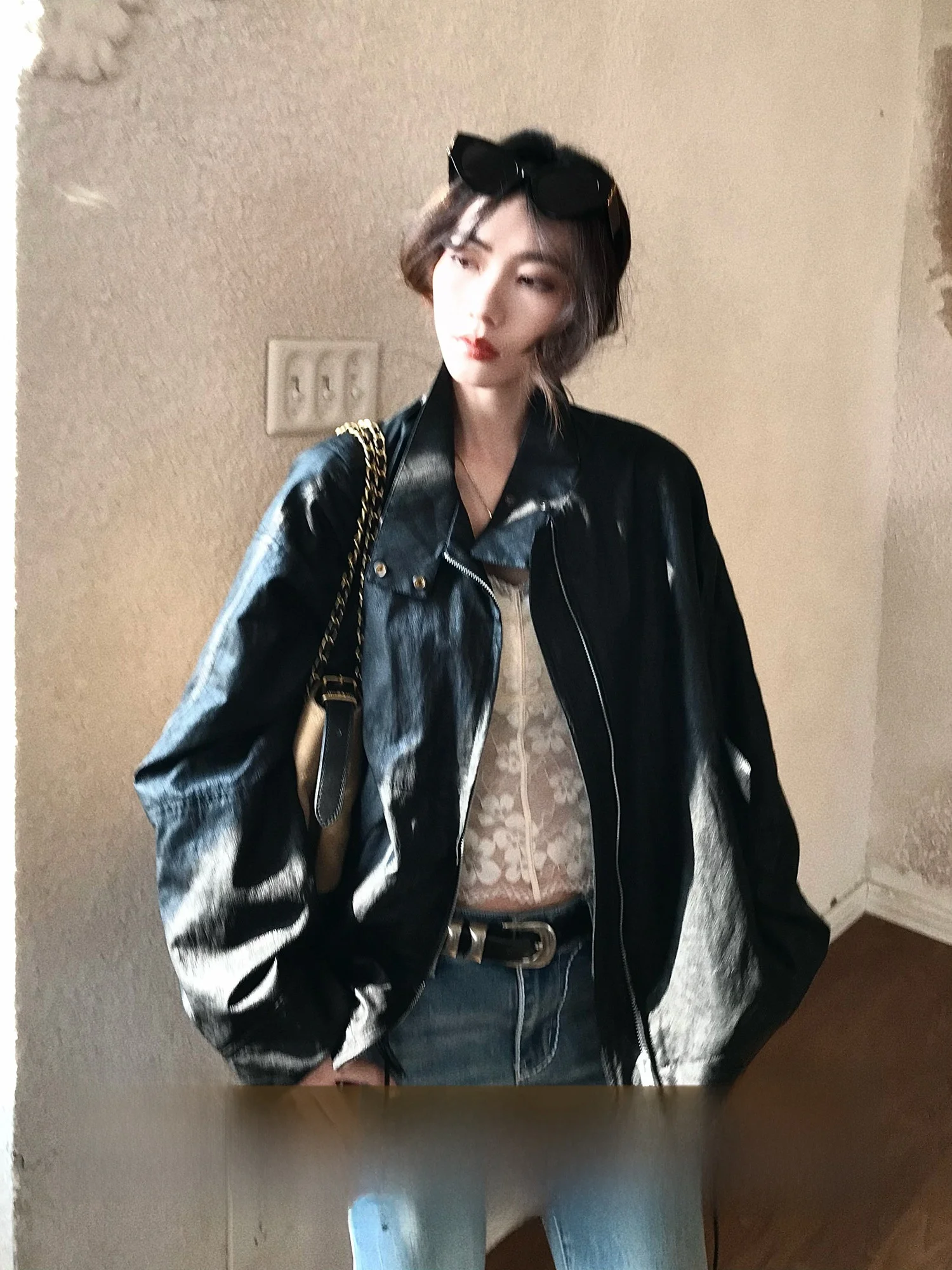 Retro PU Leather Jaet Women Loose Fit Stand Collar ort Outerwear Spring Faionable Dangerous Motorcycle Sle Outerwear
Retro PU Leather Jaet Women Loose Fit Stand Collar ort Outerwear Spring Faionable Dangerous Motorcycle Sle Outerwear