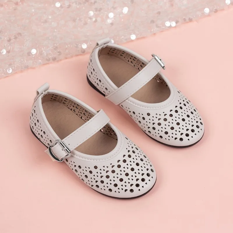Girls Leather Shoes Pu Comfortable Breathable Kids Flat Shoes Non-slip Hook&loop 2025 New Children Princess Shoes Hollowed-out
Girls Leather Shoes Pu Comfortable Breathable Kids Flat Shoes Non-slip Hook&loop 2025 New Children Princess Shoes Hollowed-out
