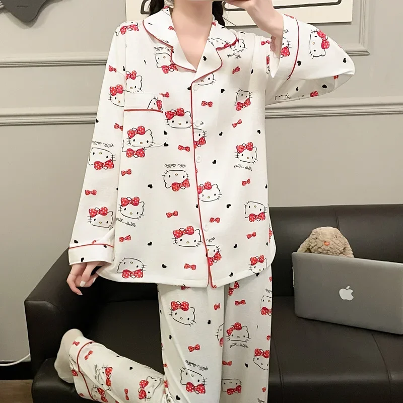 Новая пижама Sanrio Hello Kitty с героями мультфильмов, осенние хлопковые брюки с длинными рукавами, комплект из двух предметов, свободная женская пижама, комплект домашней одежды y
Новая пижама Sanrio Hello Kitty с героями мультфильмов, осенние хлопковые брюки с длинными рукавами, комплект из двух предметов, свободная женская пижама, комплект домашней одежды y