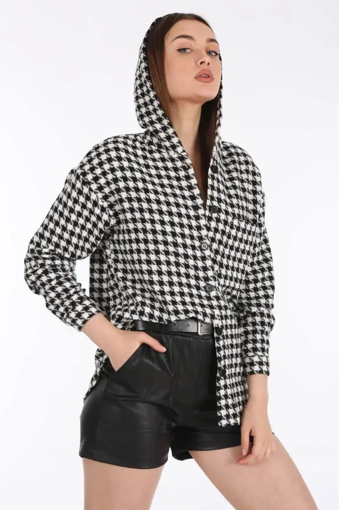 Hooded Crowbar Pattern Oversize Shirt 2021 Spring autumn women's shirt blouse street shirt new simple office lady
Hooded Crowbar Pattern Oversize Shirt 2021 Spring autumn women's shirt blouse street shirt new simple office lady