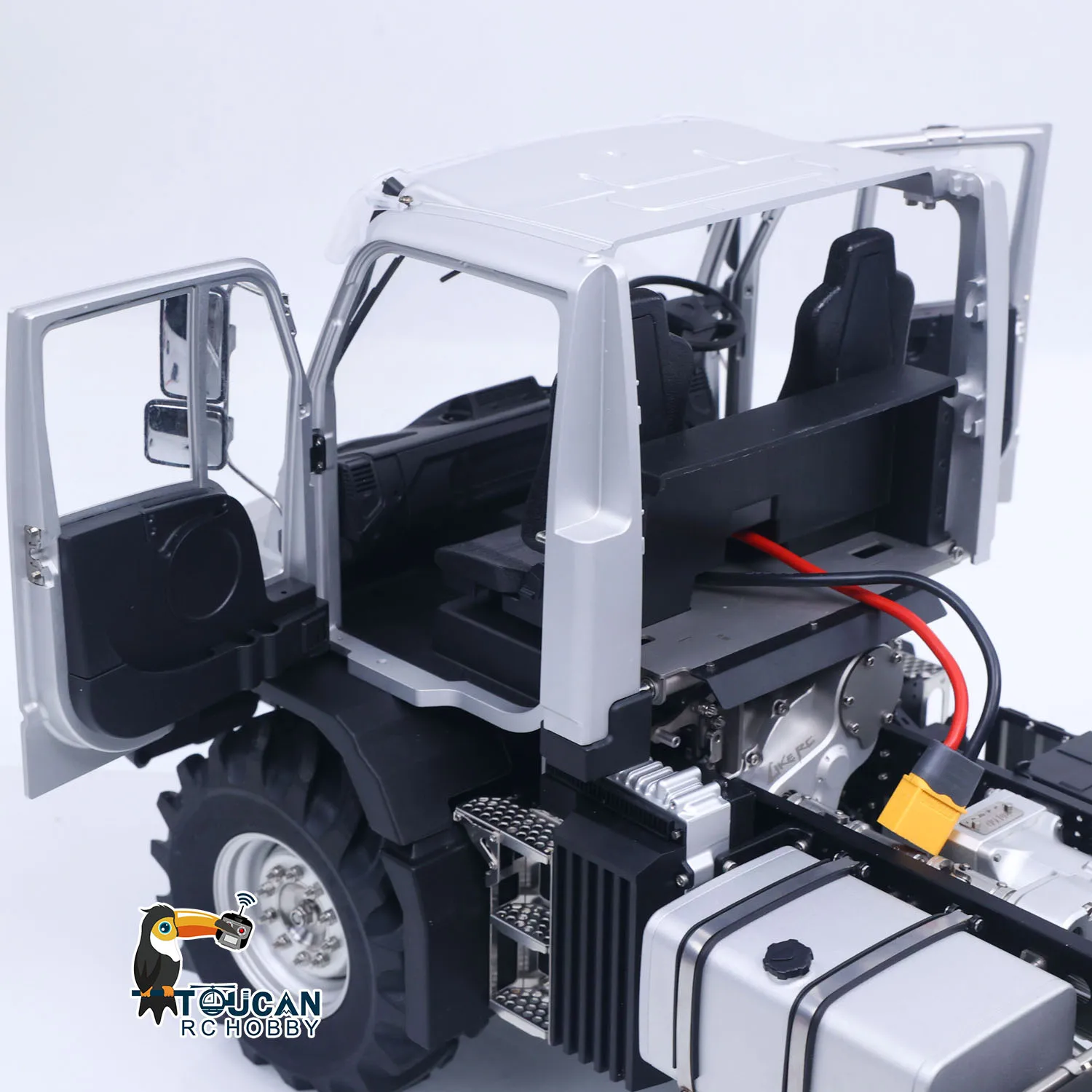U535 RTR 4X4 1/14 Remote Control Rock Crawler Lite RC Off Road Vehicle 2Speed Transmission Metal Chassis Differential Locks
U535 RTR 4X4 1/14 Remote Control Rock Crawler Lite RC Off Road Vehicle 2Speed Transmission Metal Chassis Differential Locks