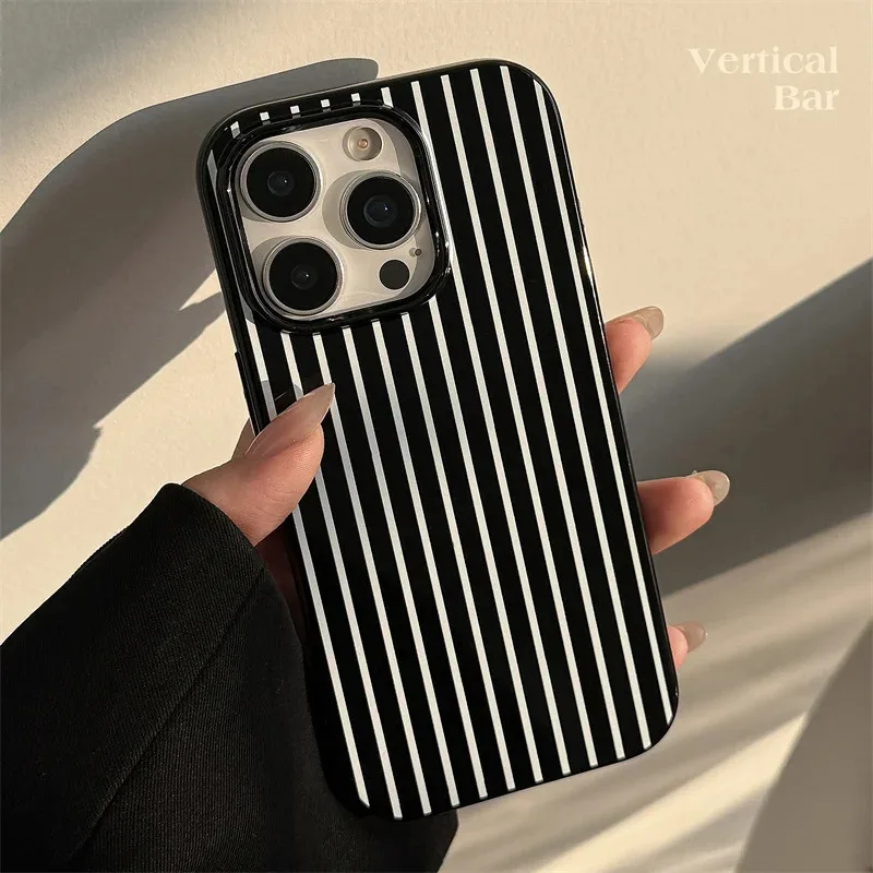 Simple Jelly Bright Black White Vertical Striped Phone Case for iPhone 13 14 15 16 promax
Simple Jelly Bright Black White Vertical Striped Phone Case for iPhone 13 14 15 16 promax
