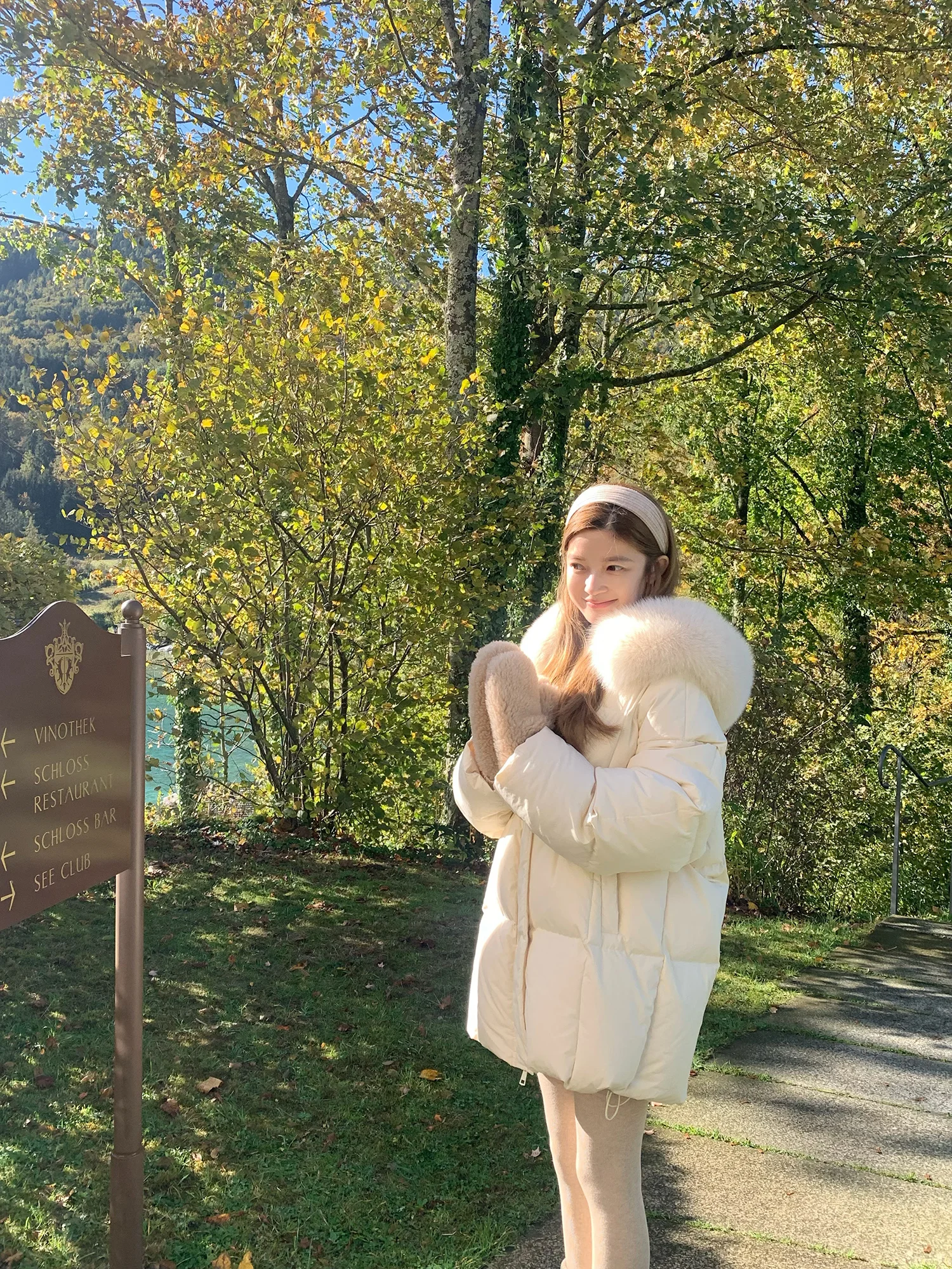 Madofit Moscow Winter Du down Jaet Women's Coat Fur Collar Tee-Star Traceabili Commuter Sle Detachable Hood
Madofit Moscow Winter Du down Jaet Women's Coat Fur Collar Tee-Star Traceabili Commuter Sle Detachable Hood