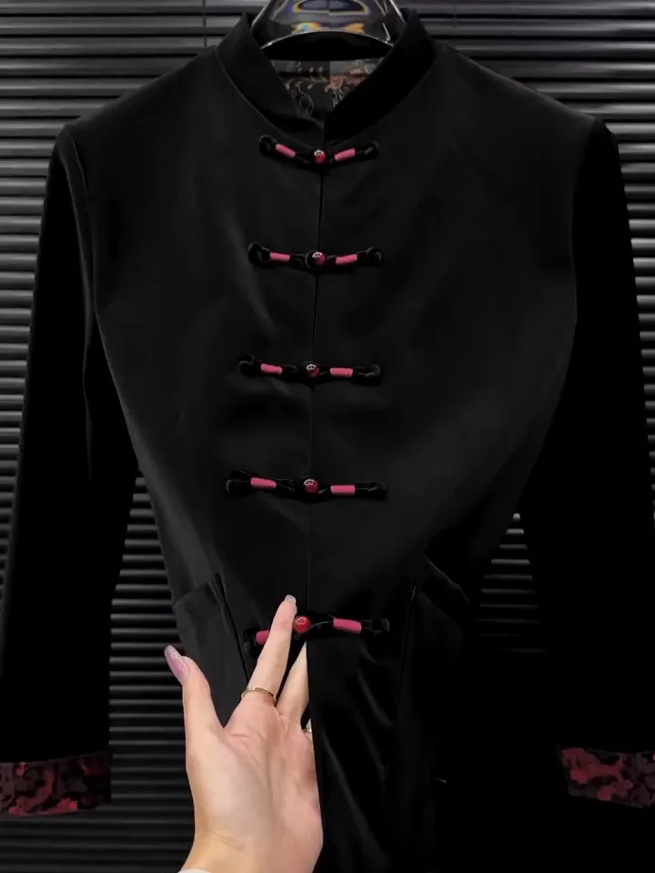 Autumn New Men's Tang Suit Set High Quali Comfortable Faionable Long Sve Casual All Match Cool Wind Button Design
Autumn New Men's Tang Suit Set High Quali Comfortable Faionable Long Sve Casual All Match Cool Wind Button Design