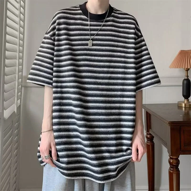 Men's Cotton Striped Short Sleeve T-shirt Casual Loose Knit Crew Neck Tee Tops
Men's Cotton Striped Short Sleeve T-shirt Casual Loose Knit Crew Neck Tee Tops