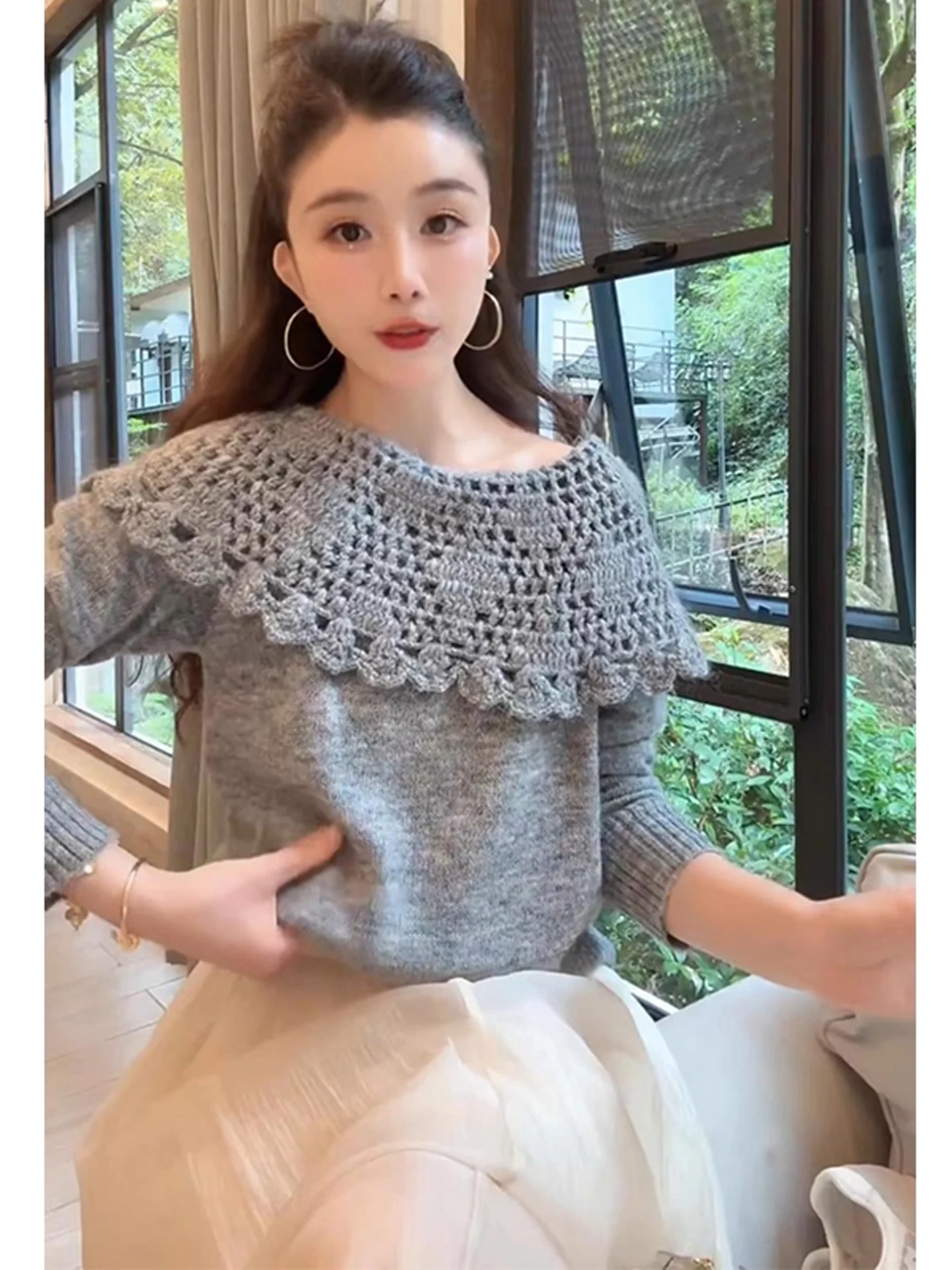 Women's eep Camere Knitted Sweater Hollow out Slant Collar Loose Fit Autumn Faionable Top Comfortable Long Sve
Women's eep Camere Knitted Sweater Hollow out Slant Collar Loose Fit Autumn Faionable Top Comfortable Long Sve