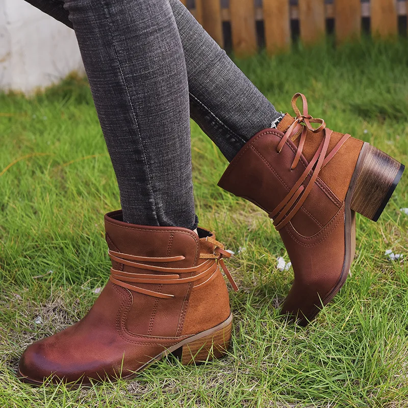 Europe American Autumn Winter Fashion Women Boots Retro Riding Equestrian Ankle Boots for Women High Heel Shoes Woman Size 35-43
Europe American Autumn Winter Fashion Women Boots Retro Riding Equestrian Ankle Boots for Women High Heel Shoes Woman Size 35-43