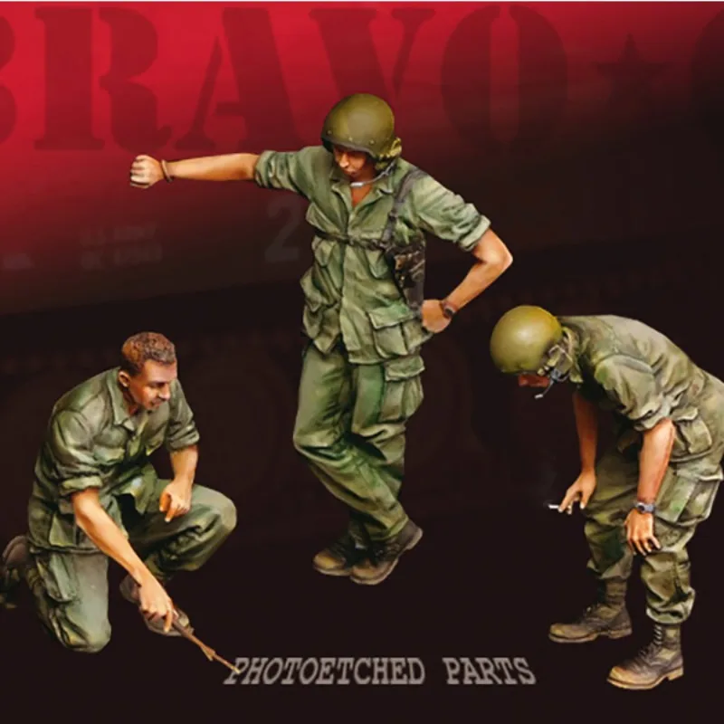 1/35 Scale Resin Figure Assembly Model Kit WWII Us Tank Crew Pre-War Meeting 3 People Unassembled Unpainted Free Shipping
1/35 Scale Resin Figure Assembly Model Kit WWII Us Tank Crew Pre-War Meeting 3 People Unassembled Unpainted Free Shipping