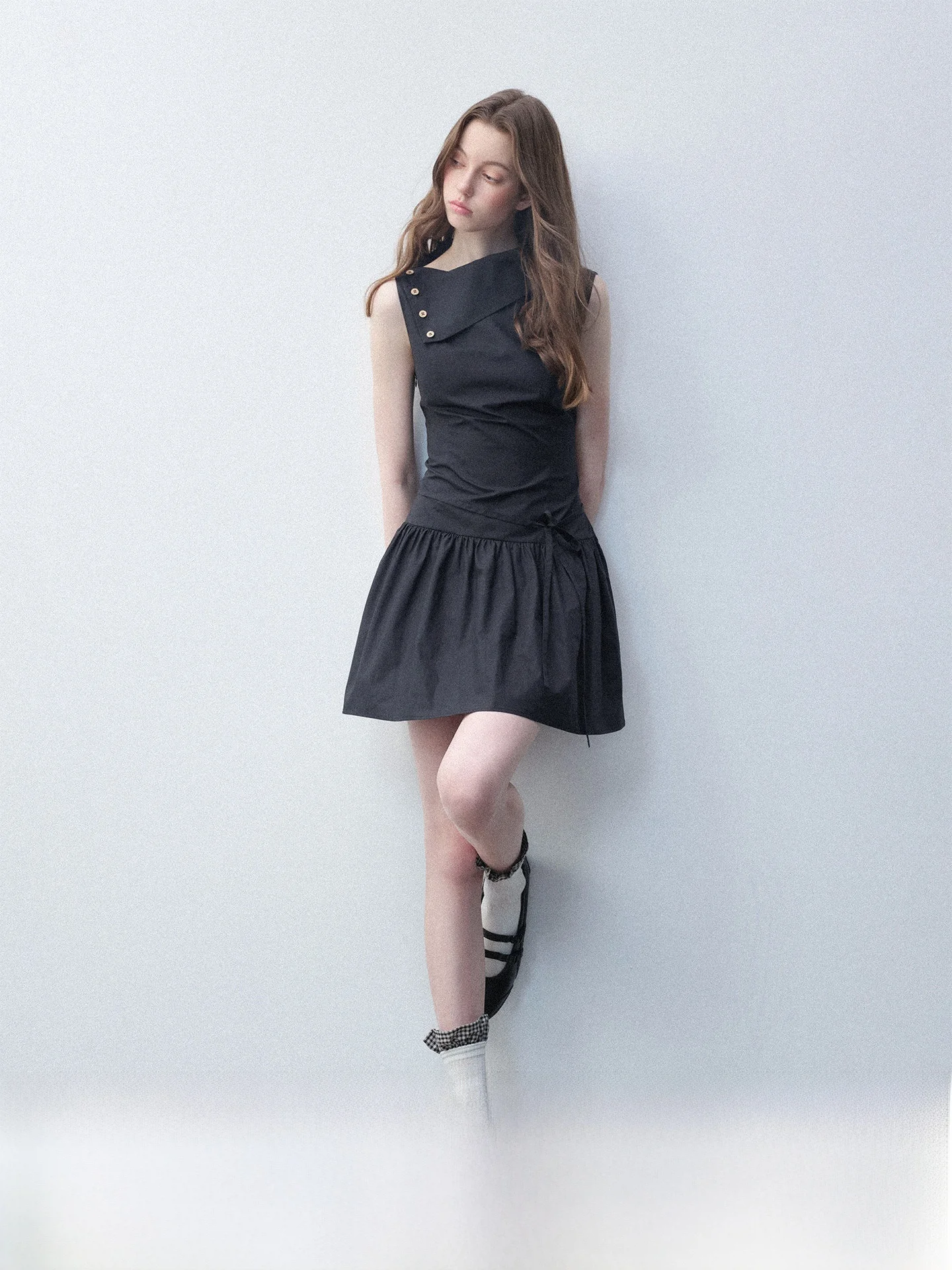 Luamoss Hepburn Style Cotton Slim Fit Dress Women's Sleeveless A-Line Dress Shirt Collar Gown Casual Wear Black Dress
Luamoss Hepburn Style Cotton Slim Fit Dress Women's Sleeveless A-Line Dress Shirt Collar Gown Casual Wear Black Dress