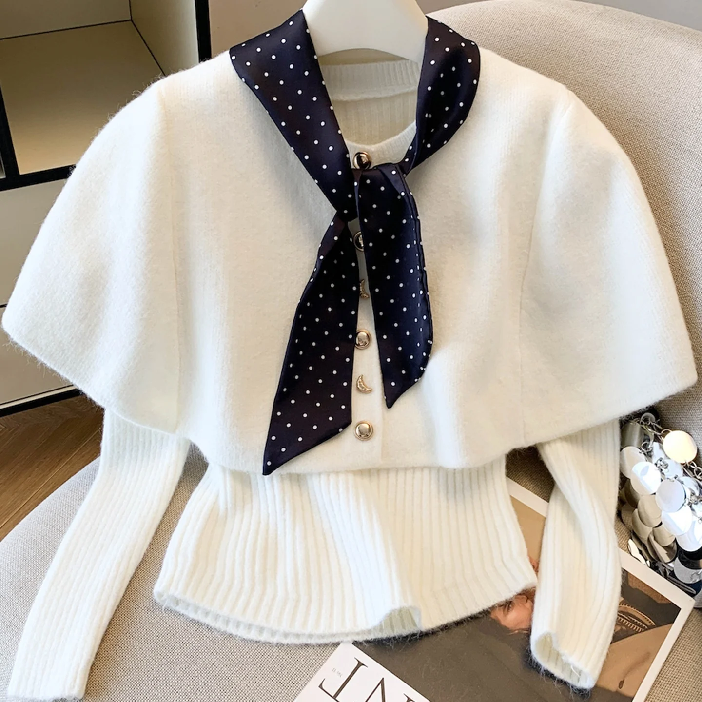 Vintage Polka Dot Ribbon O-Neck Shawl Knit Sweater Women's Autumn/Winter New Soft Long Sleeve Warm Top Set Chic Button Pullover
Vintage Polka Dot Ribbon O-Neck Shawl Knit Sweater Women's Autumn/Winter New Soft Long Sleeve Warm Top Set Chic Button Pullover
