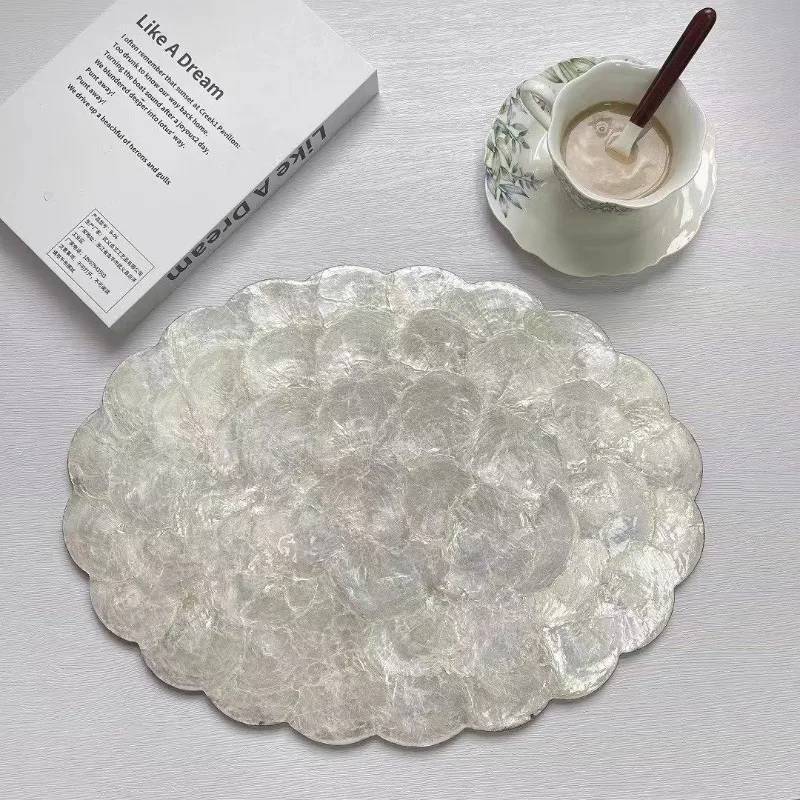 Elegant Style Trays Luxury Heat Insulation Tray Shell Texture Board Indoor Oil-proof Art Craft Ornament Decoration Table Mat
Elegant Style Trays Luxury Heat Insulation Tray Shell Texture Board Indoor Oil-proof Art Craft Ornament Decoration Table Mat