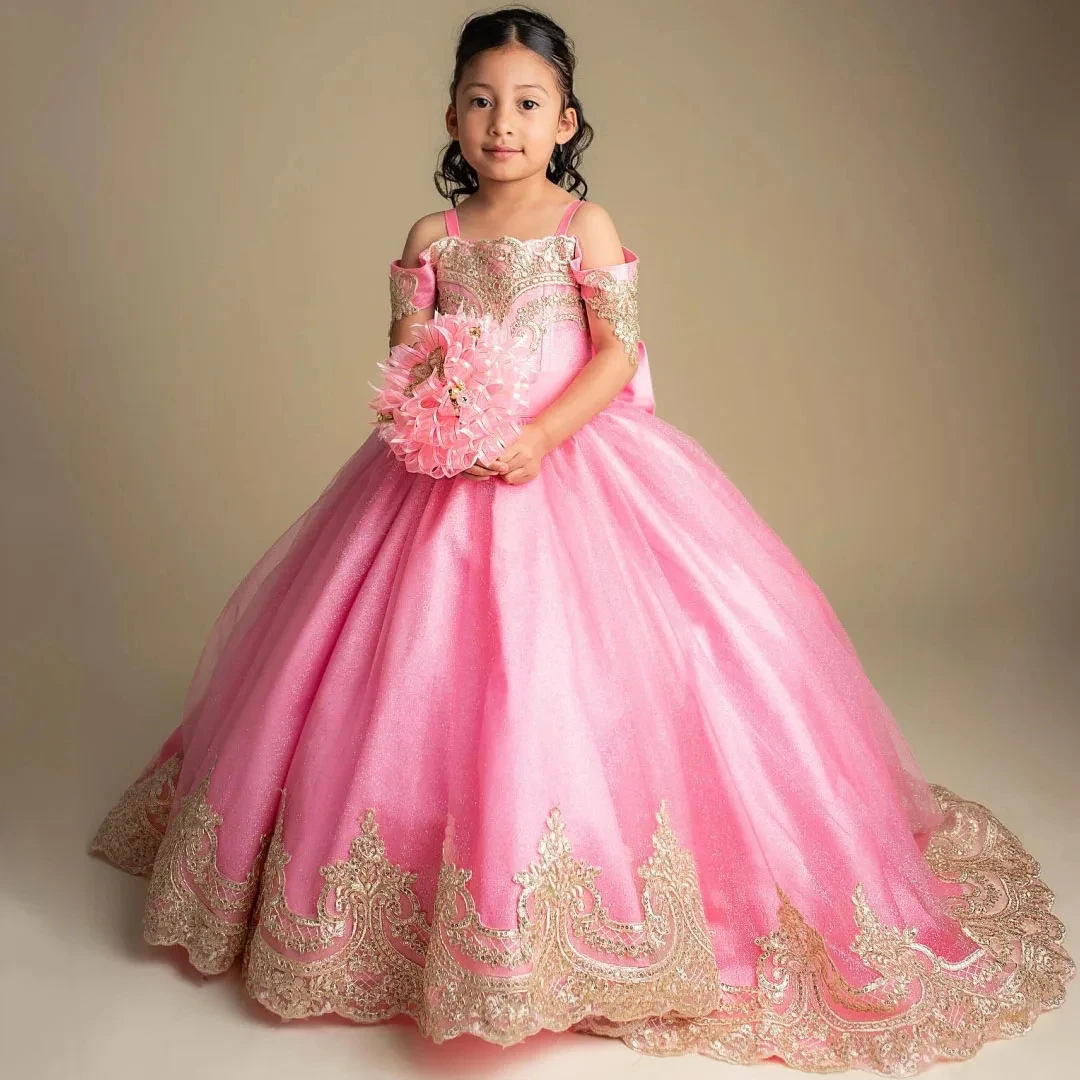Customized Pink Flower Girl Dress For Wedding Appliques Bow High Waist Elegant Kids Birthday Party First Communion Gown
Customized Pink Flower Girl Dress For Wedding Appliques Bow High Waist Elegant Kids Birthday Party First Communion Gown