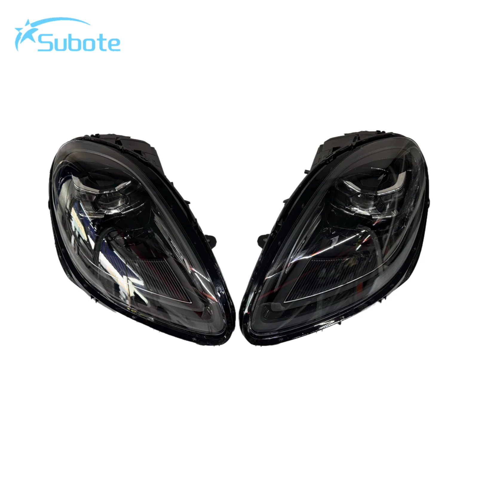 Plug and Play LED Headlights Matrix Style Front Lamps for Original Car Headlights Hot Selling Items
Plug and Play LED Headlights Matrix Style Front Lamps for Original Car Headlights Hot Selling Items