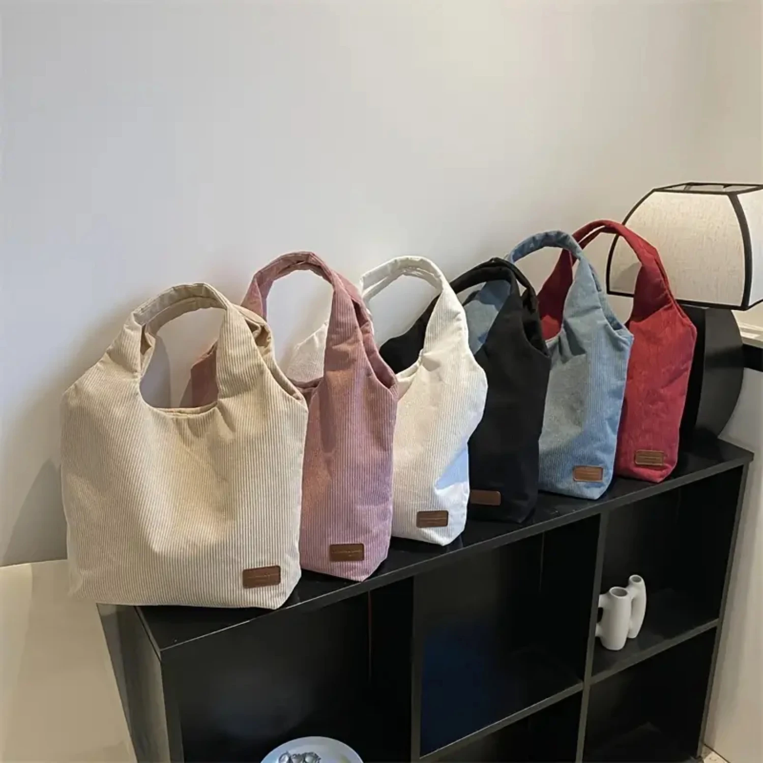 Women's Corduroy Handbag, Simple Striped Shoulder Bag For Work & Shopping, Large Capacity Bag
Women's Corduroy Handbag, Simple Striped Shoulder Bag For Work & Shopping, Large Capacity Bag
