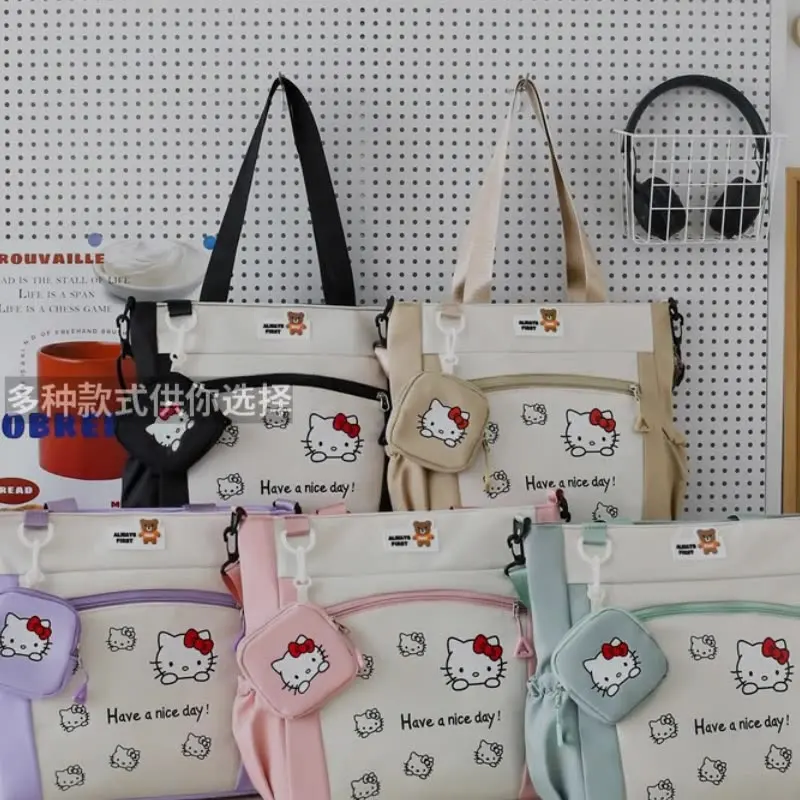 Новая женская сумка-мессенджер с героями мультфильмов Hello Kitty, большая вместительная универсальная сумка в японском стиле контрастного цвета для девочек,
Новая женская сумка-мессенджер с героями мультфильмов Hello Kitty, большая вместительная универсальная сумка в японском стиле контрастного цвета для девочек,