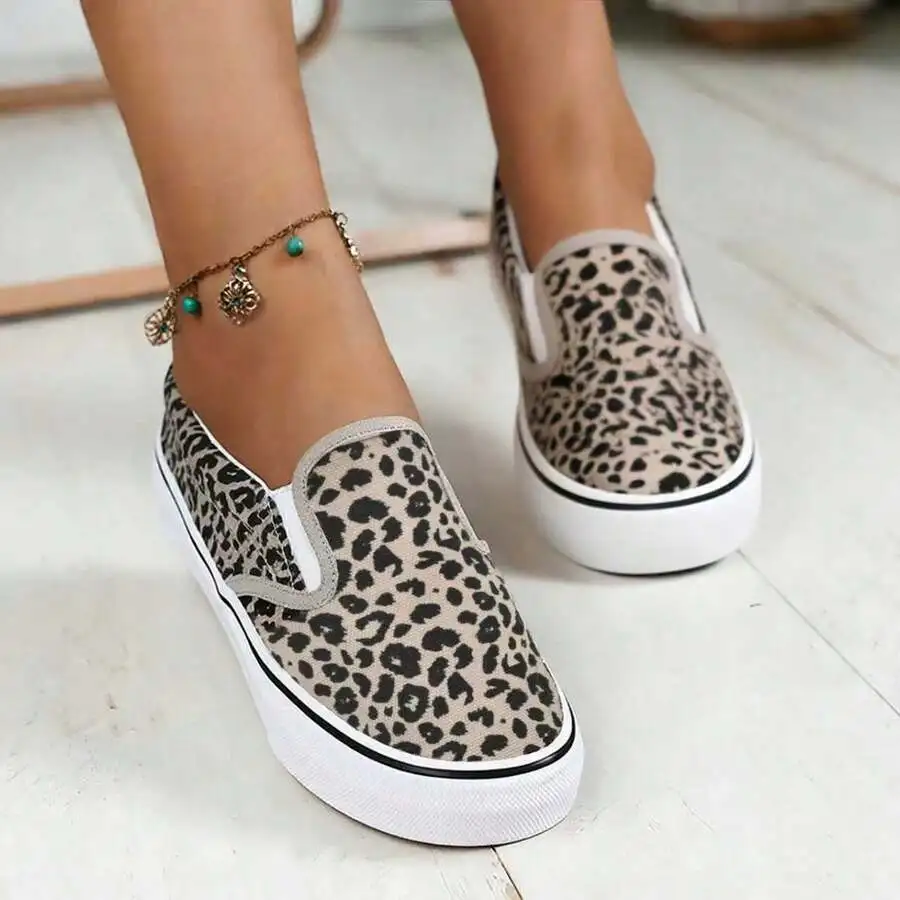 Leopard Print Slip-On Canvas Sneakers For Women Comfortable Flat Casual Shoes
Leopard Print Slip-On Canvas Sneakers For Women Comfortable Flat Casual Shoes