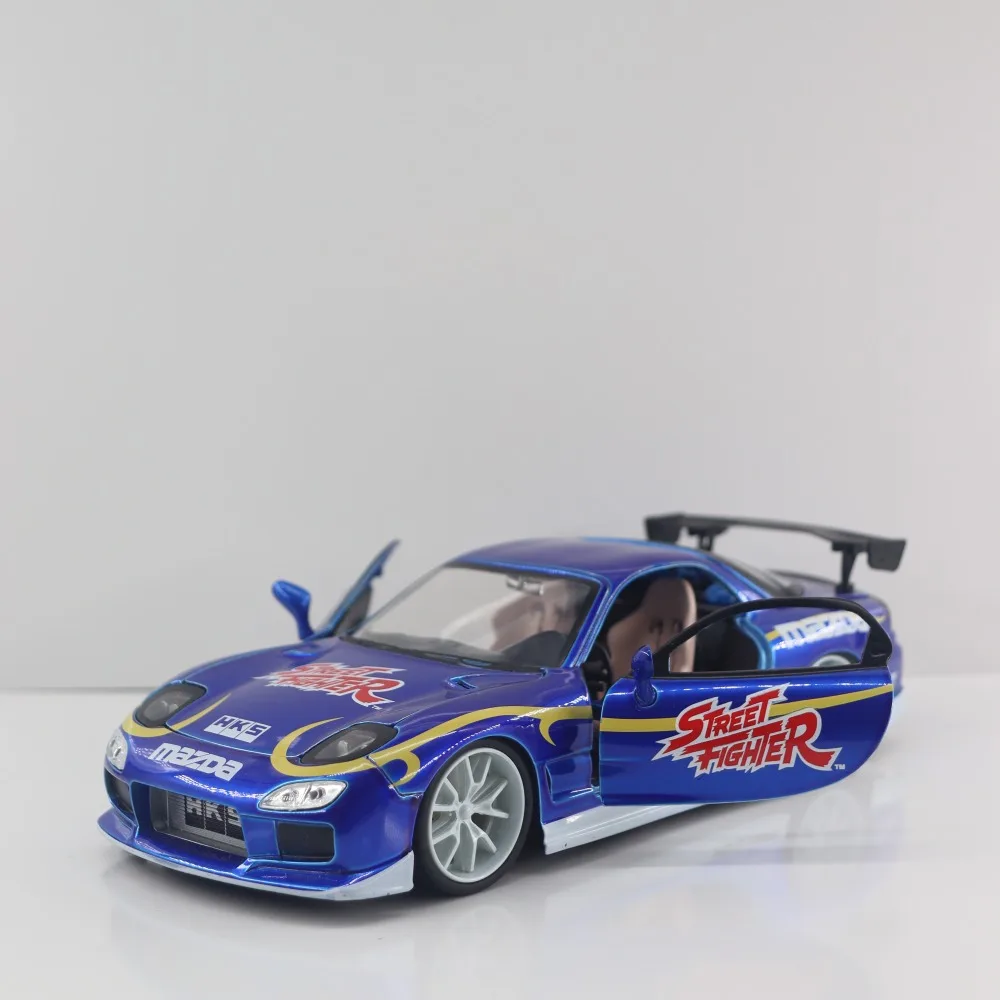 Jada 1:24 1993 Mazda RX-7 High Simulation Diecast Car Metal Alloy Model Car kids toys collection gifts J318
Jada 1:24 1993 Mazda RX-7 High Simulation Diecast Car Metal Alloy Model Car kids toys collection gifts J318