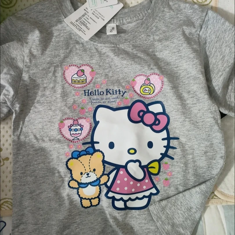 Hello Kitty T-shirt Cute Cartoon Pure Cotton Printing Round Neck Tops New Summer Fashion Comfort Leisure Versatile Clothing
Hello Kitty T-shirt Cute Cartoon Pure Cotton Printing Round Neck Tops New Summer Fashion Comfort Leisure Versatile Clothing