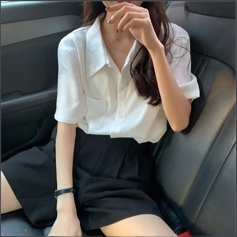Japanese Style Loose Women's Short Sleeve Shirt Summer Design Student White Vintage Hong Kong Style Top Sweet Style Collar
Japanese Style Loose Women's Short Sleeve Shirt Summer Design Student White Vintage Hong Kong Style Top Sweet Style Collar