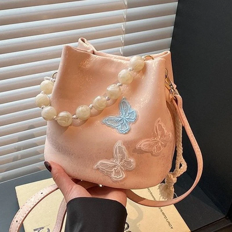 High-End Women Crossbody Handbag With Detachable Strap And Luxury Lining For Formal Events And Parties
High-End Women Crossbody Handbag With Detachable Strap And Luxury Lining For Formal Events And Parties