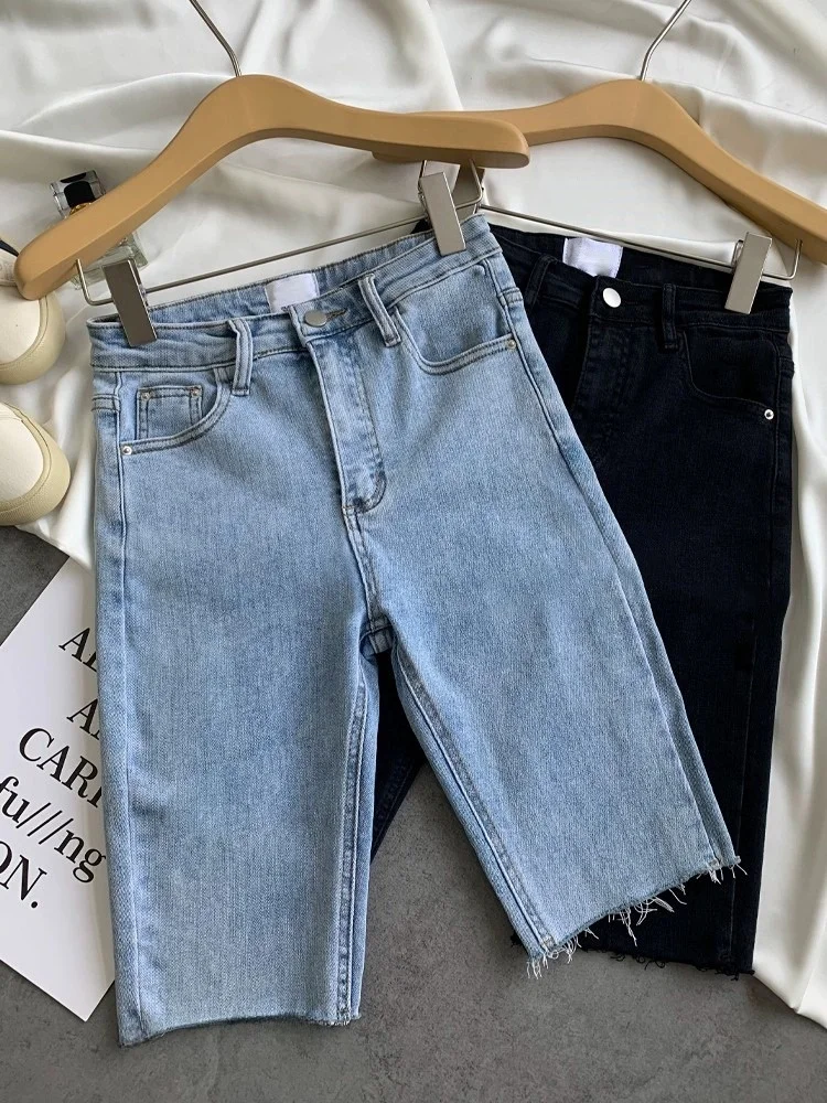 High Waist Five Inch Denim Shorts Women's Summer Thin Riding Slimming Cotton Stretch Jeans High Waist Straight Leg Pants
High Waist Five Inch Denim Shorts Women's Summer Thin Riding Slimming Cotton Stretch Jeans High Waist Straight Leg Pants