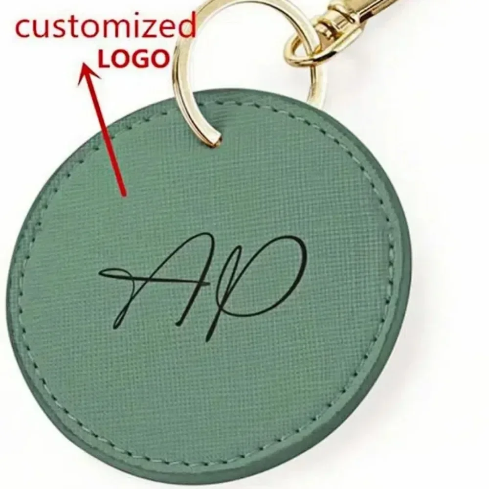 Customized Logo Name Personalized Round Leather Keychain Hot Stamping Keyring Carving Key Chain for Women Handbag Pendant Gift
Customized Logo Name Personalized Round Leather Keychain Hot Stamping Keyring Carving Key Chain for Women Handbag Pendant Gift