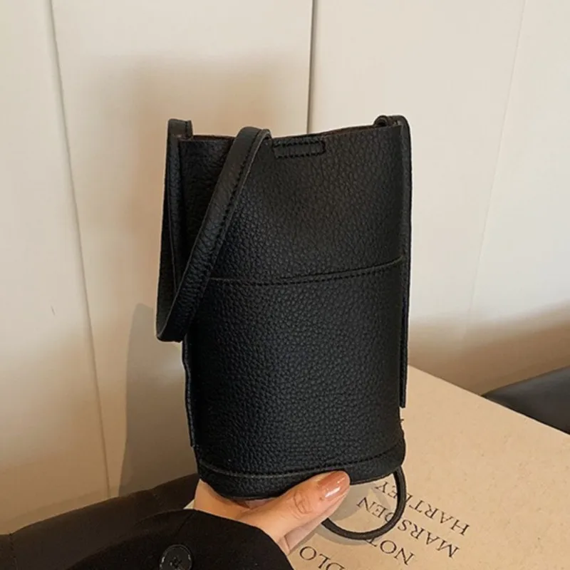 Simple crossbody bag,fashionable high-end mobile phone bag,single-shoulder bag,designer handbag for women,borse donna femininas
Simple crossbody bag,fashionable high-end mobile phone bag,single-shoulder bag,designer handbag for women,borse donna femininas