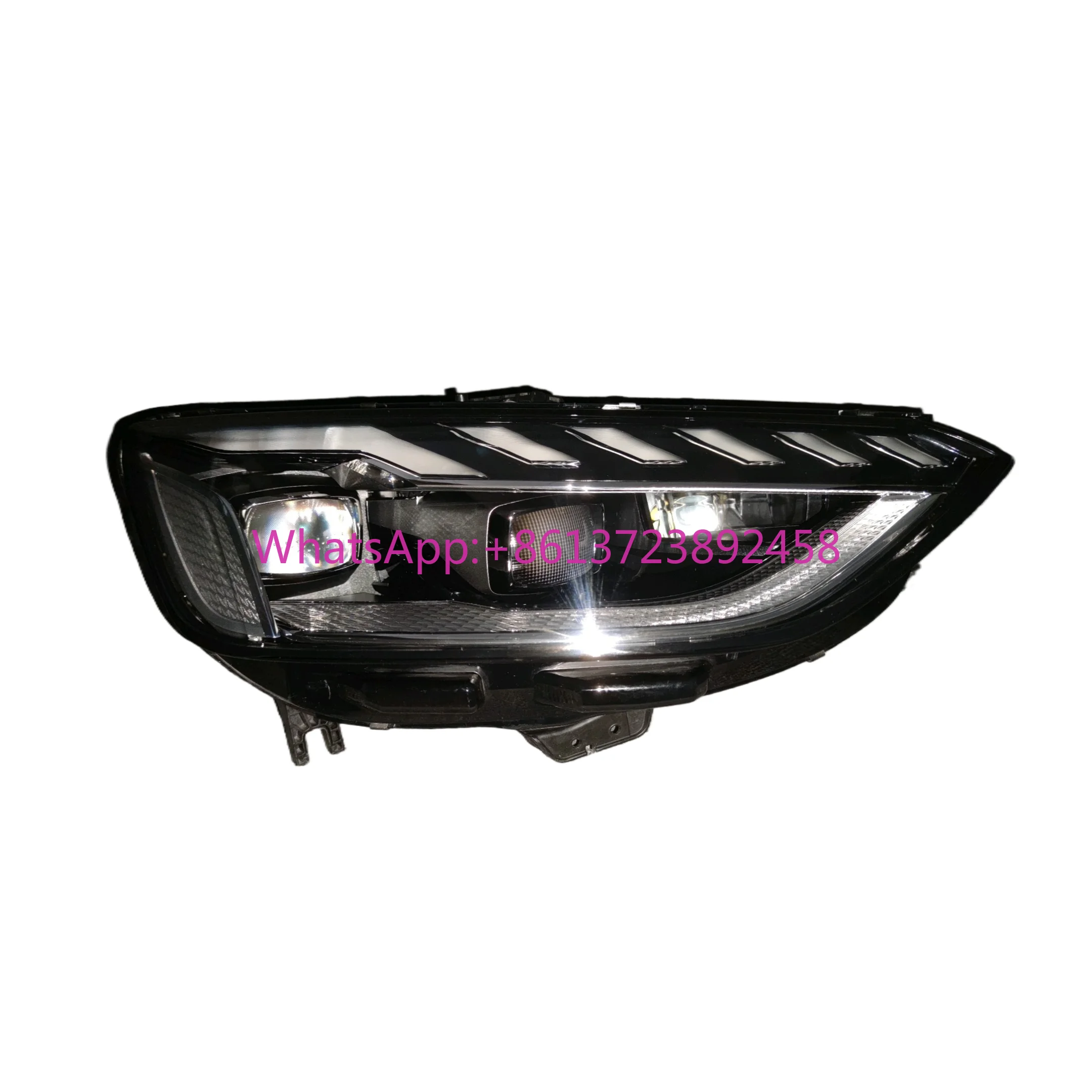 Suitable for High-quality Automatic Lighting System LED Headlights of Audi A4 Cars
Suitable for High-quality Automatic Lighting System LED Headlights of Audi A4 Cars