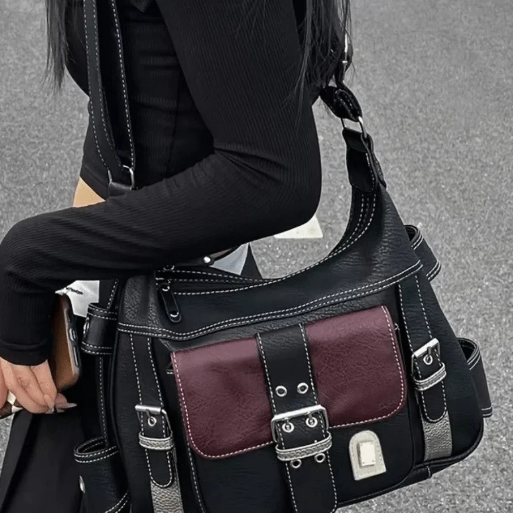 Y2K Large Capacity PU Leather Crossbody Bag Vintage Adjustable Strap Messenger Bag Contrast Color Exquisite Satchel Bag Party
Y2K Large Capacity PU Leather Crossbody Bag Vintage Adjustable Strap Messenger Bag Contrast Color Exquisite Satchel Bag Party