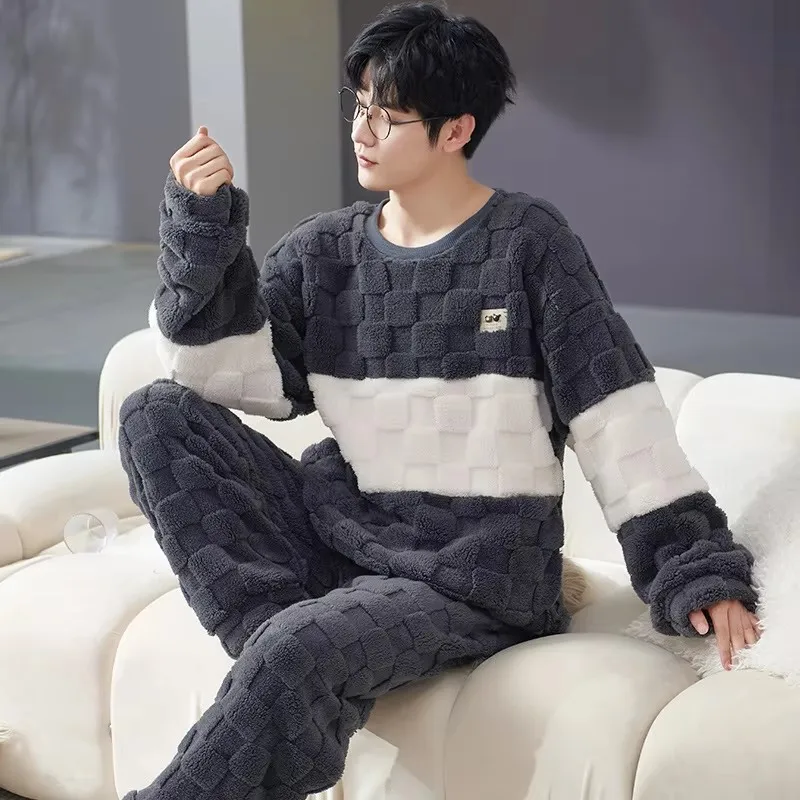 Striped Sleepwear Men Autumn and Winter Coral Fleece Thick Warm Plus Size Plaid Flannel Pajamas Homewear Handsome Guy Clothes
Striped Sleepwear Men Autumn and Winter Coral Fleece Thick Warm Plus Size Plaid Flannel Pajamas Homewear Handsome Guy Clothes