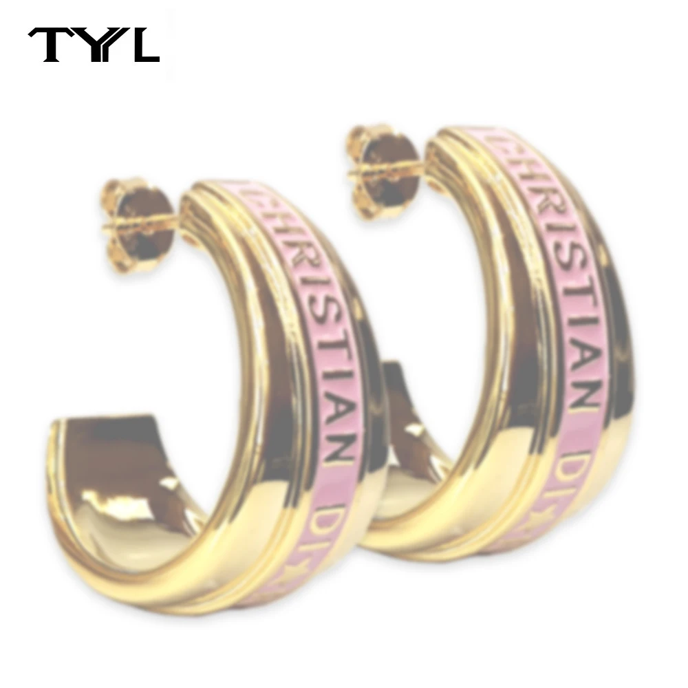 TYYL Women's Earrings Letter Design Half Ear Hoop 925 Silver Needle Gold Plated Piercing Summer Drop Earring Exquisite Jewelry
TYYL Women's Earrings Letter Design Half Ear Hoop 925 Silver Needle Gold Plated Piercing Summer Drop Earring Exquisite Jewelry