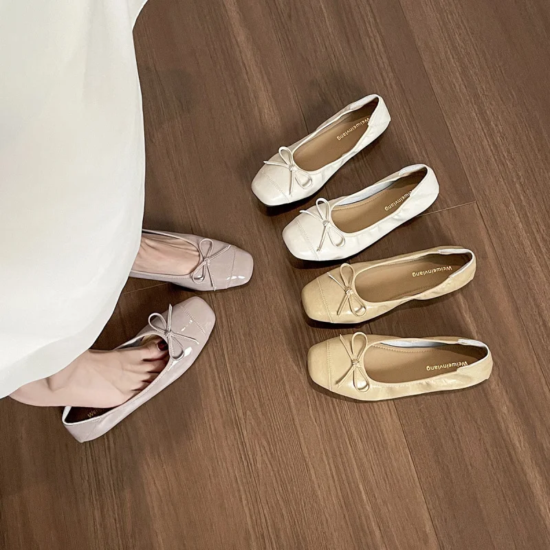 Square-toed bowknot ballet flats for women, French-style slip-on loafers
Square-toed bowknot ballet flats for women, French-style slip-on loafers