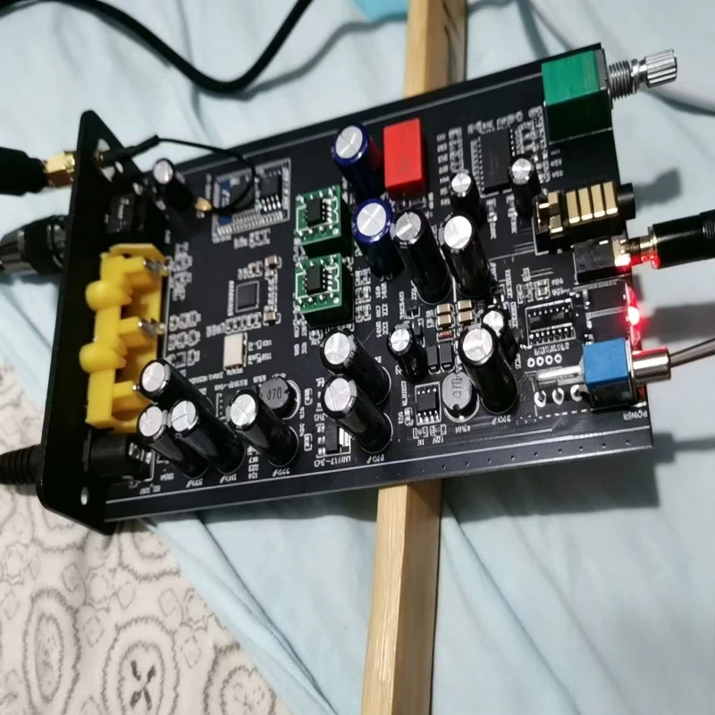 A39 es9039 decoding 3084 bluetooth 5.4ldac fever hifi bluetooth usb decoding headphone amplifier all-in-one machine
A39 es9039 decoding 3084 bluetooth 5.4ldac fever hifi bluetooth usb decoding headphone amplifier all-in-one machine