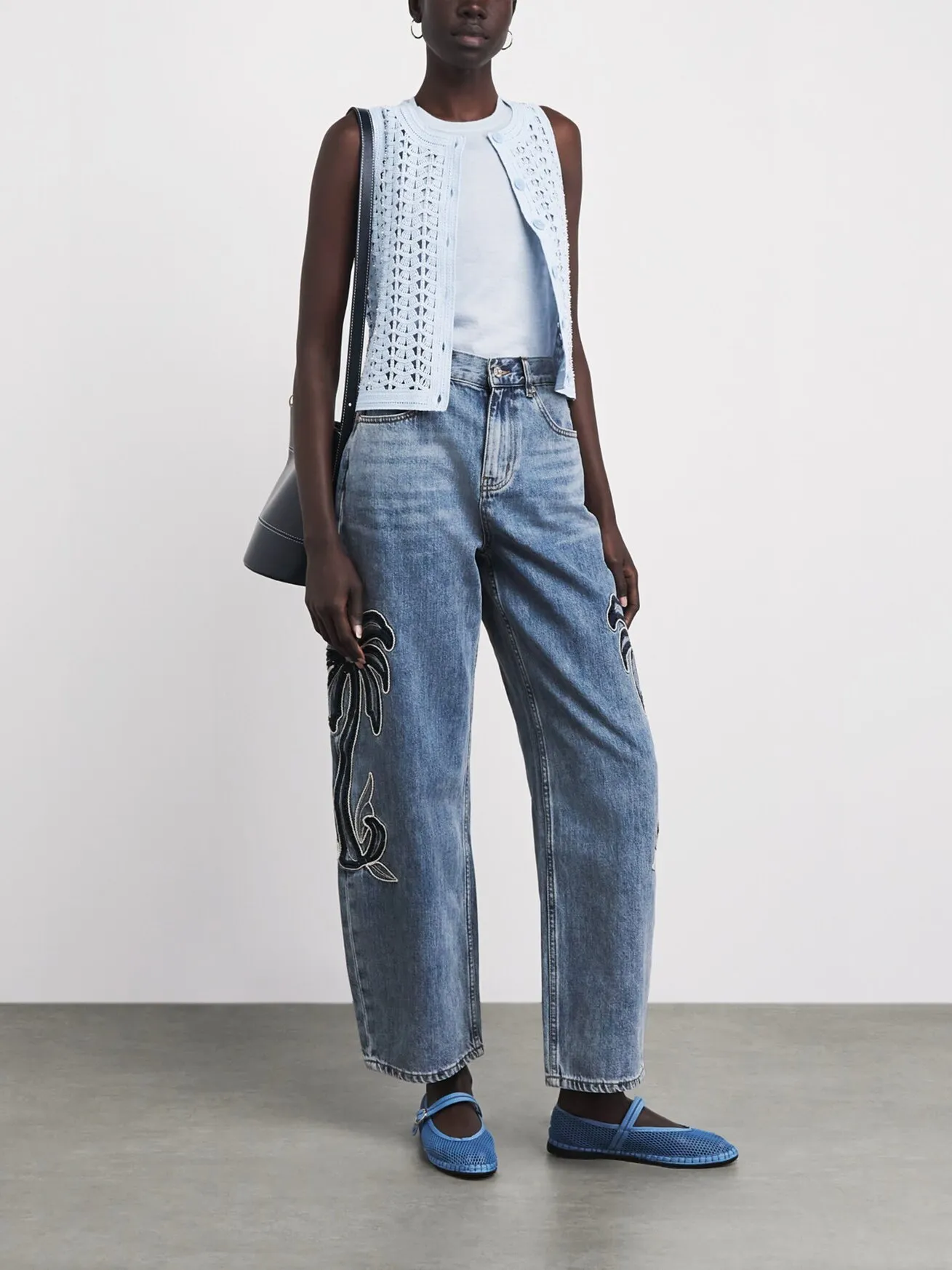 S Home Heavy Industry Coconut Tree Embroidery High Waist Loose Wide Leg Jeans Straight Cut Cotton Denim for All Body Types
S Home Heavy Industry Coconut Tree Embroidery High Waist Loose Wide Leg Jeans Straight Cut Cotton Denim for All Body Types