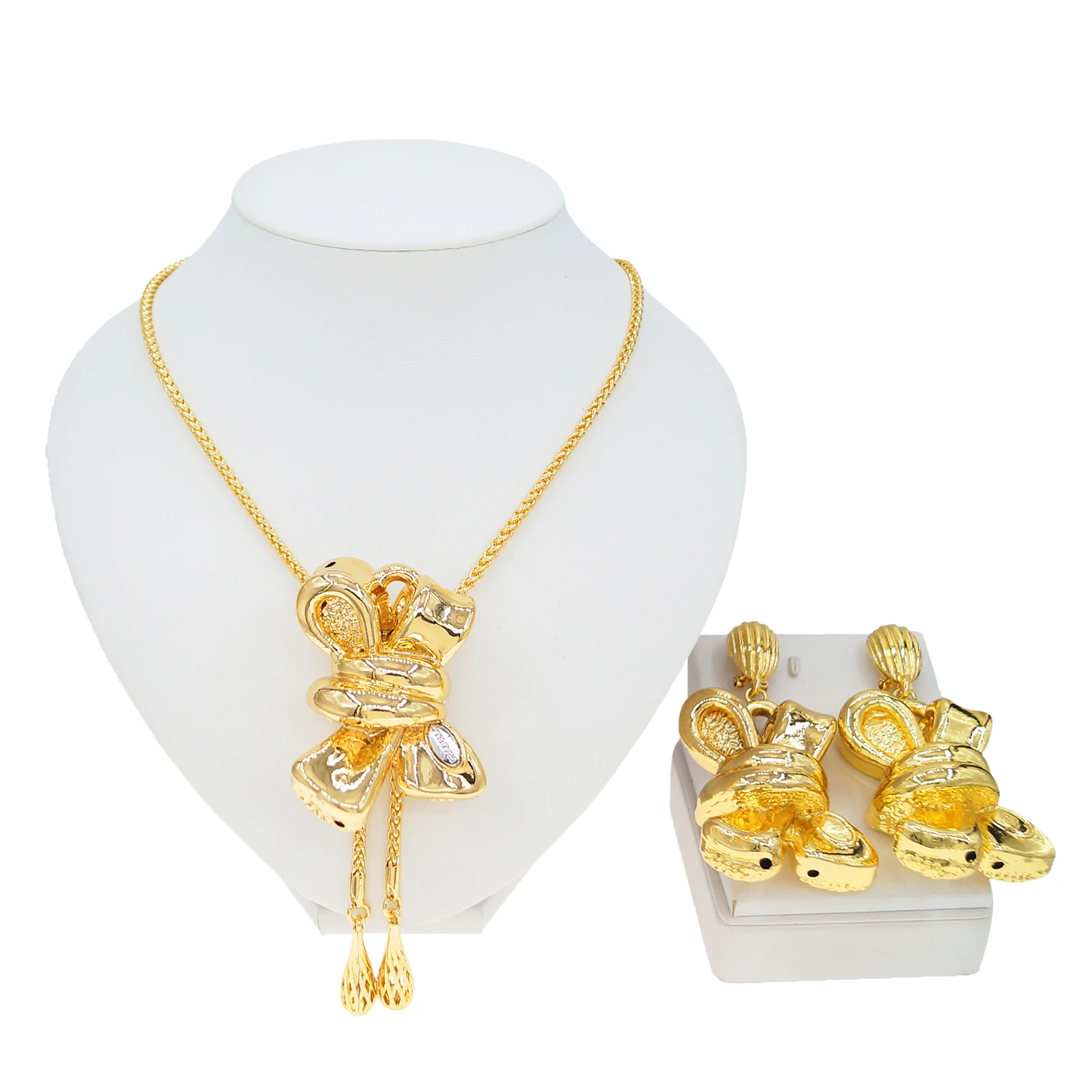 Classic Elegant Gold Plated Thin Chain Bow Knot Pendant Necklaces for Women Stainless Steel Waterproof Summer Jewelry New In
Classic Elegant Gold Plated Thin Chain Bow Knot Pendant Necklaces for Women Stainless Steel Waterproof Summer Jewelry New In