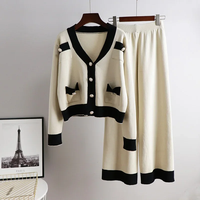 Casual Women's Two Piece Set Spring Autumn Apricot Black V-neck Solid Cardigan and High Waist Pants Female 2pcs Sets Suit N230
Casual Women's Two Piece Set Spring Autumn Apricot Black V-neck Solid Cardigan and High Waist Pants Female 2pcs Sets Suit N230