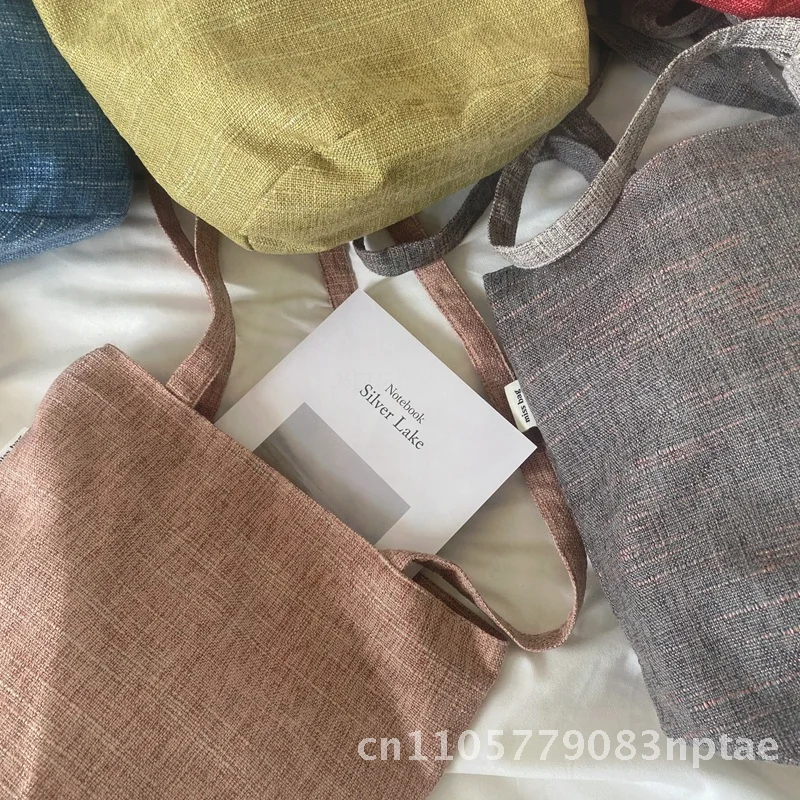 Korean Style Women's Shoulder Bag Urban Minimalist Cotton Linen Bucket Tote Handbag Simple All-match Commuter Canvas Bag
Korean Style Women's Shoulder Bag Urban Minimalist Cotton Linen Bucket Tote Handbag Simple All-match Commuter Canvas Bag