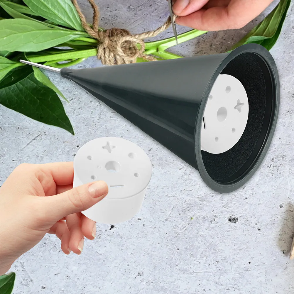 4Pcs Floral Arrangement Insert Grave Vase Bracket Plastic Flower Holder for Easy Clean Stable Flower Fixation Jar Arrangement
4Pcs Floral Arrangement Insert Grave Vase Bracket Plastic Flower Holder for Easy Clean Stable Flower Fixation Jar Arrangement