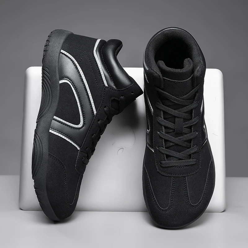 YRZL походные ботинки мужские непромокаемые противоскользящие треккинговые ботинки зимние уличные ботинки удобные прочные походные ботинки на толстой подошве
YRZL походные ботинки мужские непромокаемые противоскользящие треккинговые ботинки зимние уличные ботинки удобные прочные походные ботинки на толстой подошве