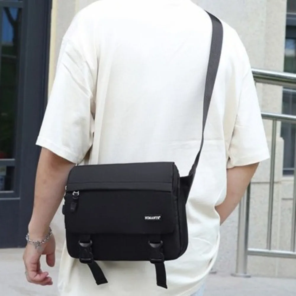 Waterproof Men Crossbody Bag Phone Pouch with Multiple Pockets Student Shoulder Bag Large Capacity Black Messenger Bag Cycling
Waterproof Men Crossbody Bag Phone Pouch with Multiple Pockets Student Shoulder Bag Large Capacity Black Messenger Bag Cycling