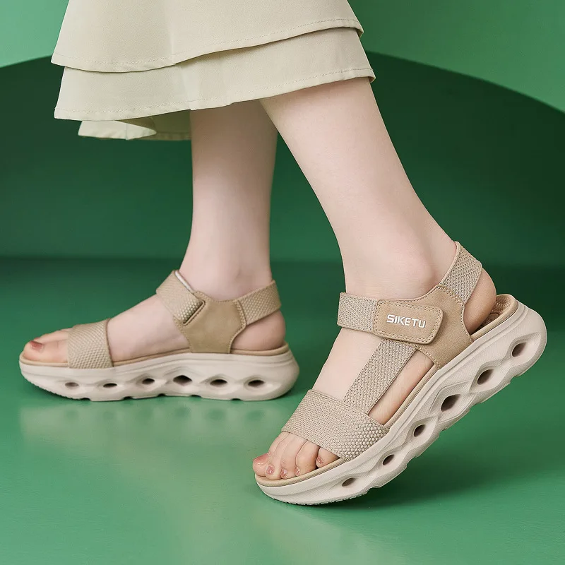Womens sandals, summer sports lightweight water-resistant anti-slip versatile suitable travel thick-soled beach shoes
Womens sandals, summer sports lightweight water-resistant anti-slip versatile suitable travel thick-soled beach shoes