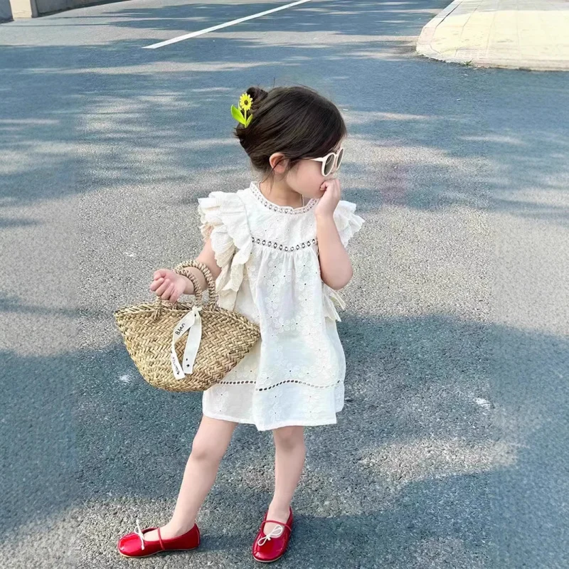 Girls' Summer Backless Dress2025New Children's Baby Small Flutter Sleeve Beach High-end Vest Princess Dress
Girls' Summer Backless Dress2025New Children's Baby Small Flutter Sleeve Beach High-end Vest Princess Dress