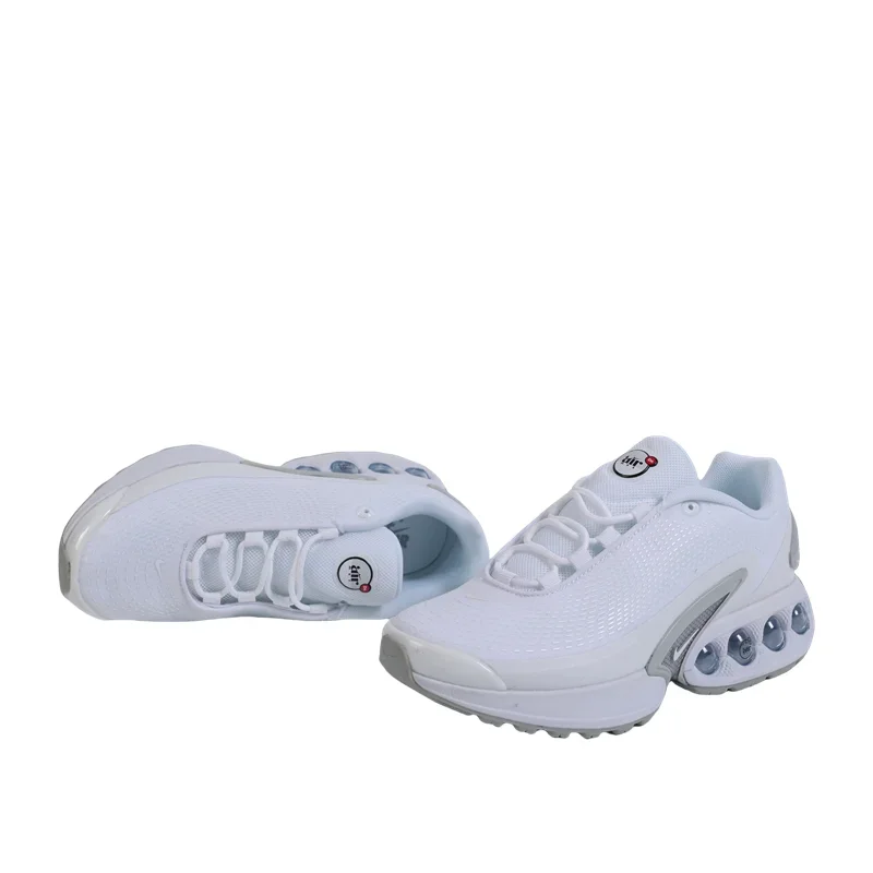 Nike Air Max DN для мужчин и женщин, белые противоскользящие кроссовки на воздушной подушке с противоударной сеткой, дышащие спортивные повседневные кроссовки DV3337-101
Nike Air Max DN для мужчин и женщин, белые противоскользящие кроссовки на воздушной подушке с противоударной сеткой, дышащие спортивные повседневные кроссовки DV3337-101