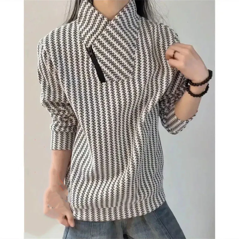 Autumn Winter Femme Large Size 5XL Hoodies Women Fashion Jacquard Sweatshirt Coat Korean Lady Slanted Collar Zipper Sports Shirt
Autumn Winter Femme Large Size 5XL Hoodies Women Fashion Jacquard Sweatshirt Coat Korean Lady Slanted Collar Zipper Sports Shirt