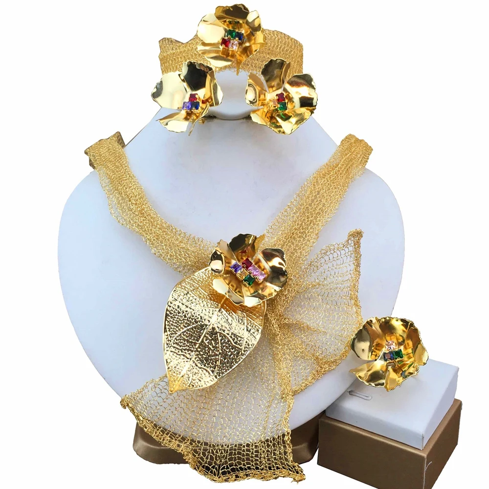 New African Style Brazilian Gold Plated Necklace All Copper Material Big Pendant Necklace Flower Style FHK18176
New African Style Brazilian Gold Plated Necklace All Copper Material Big Pendant Necklace Flower Style FHK18176